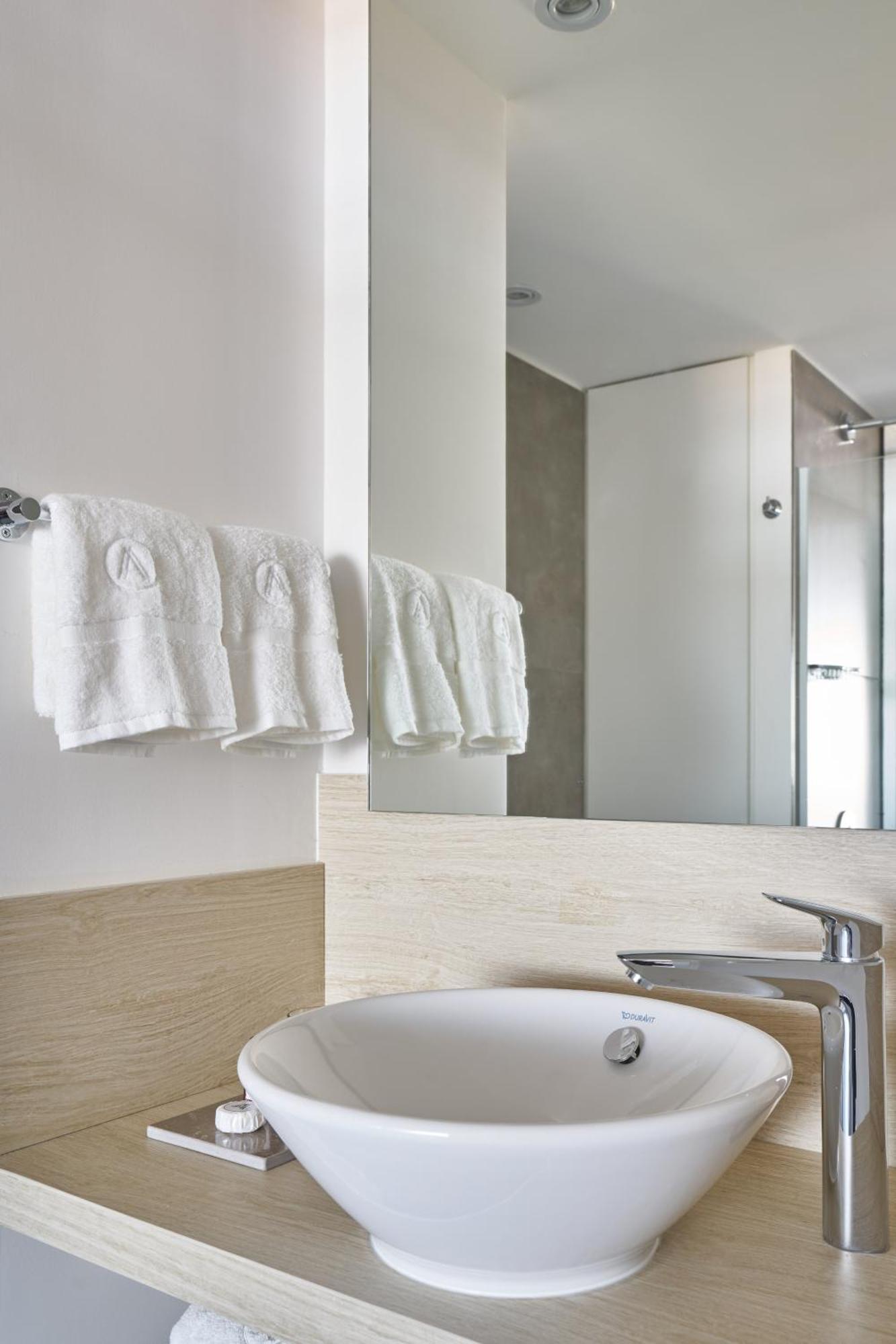 布宜诺斯艾利斯Almarena Puerto Retiro Affiliated By Melia公寓式酒店 外观 照片